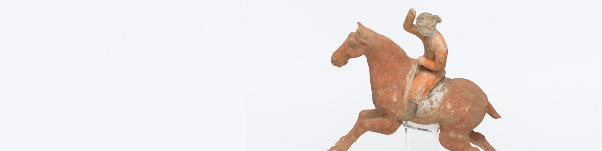 NGA-Tang-Polo-Lady