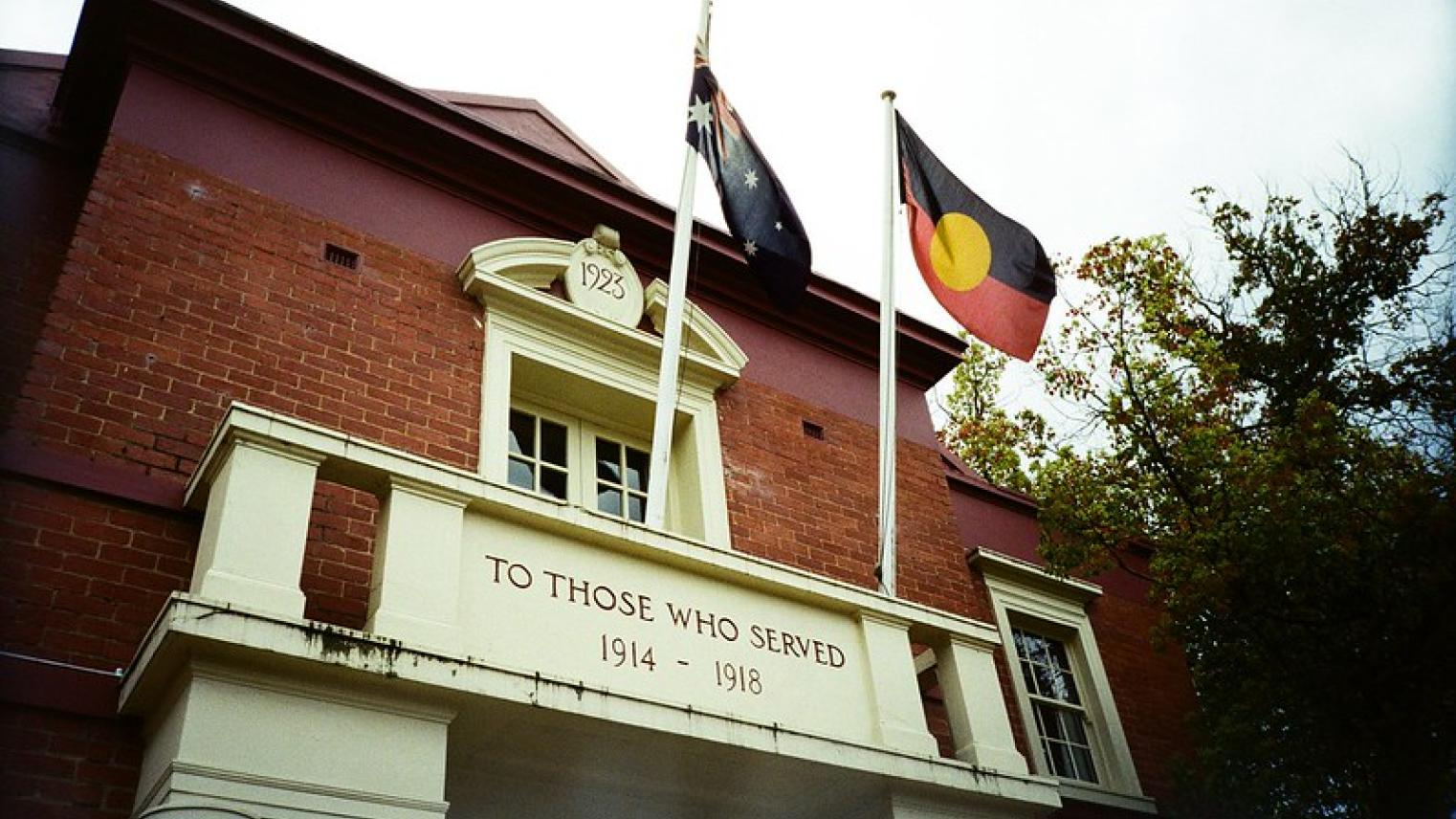 Matthew Paul Argall, Australian Flag and Australian Aboriginal Flag, Flickr.